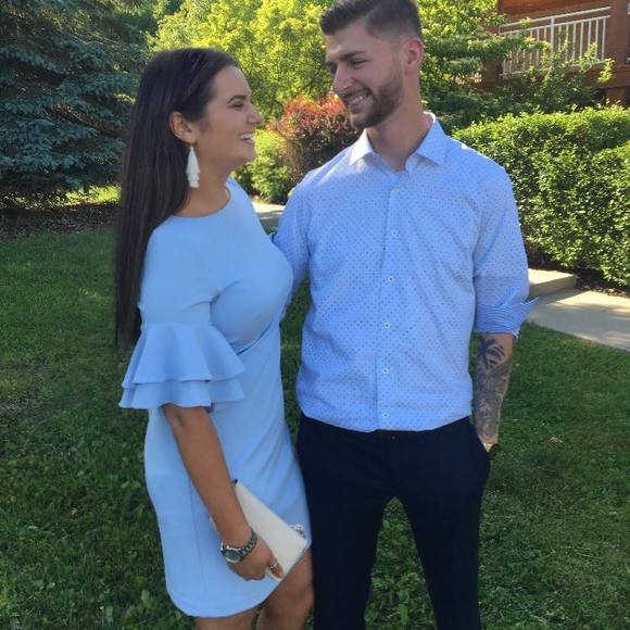 Meet your Posher, Lori - Picture 1 of 1